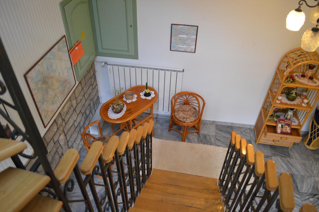 Muskatli Panzio Bed & Breakfast Gyor Bagian luar foto