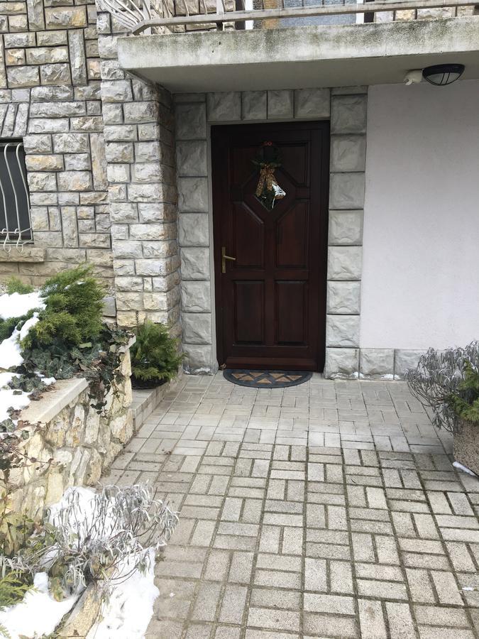 Muskatli Panzio Bed & Breakfast Gyor Bagian luar foto